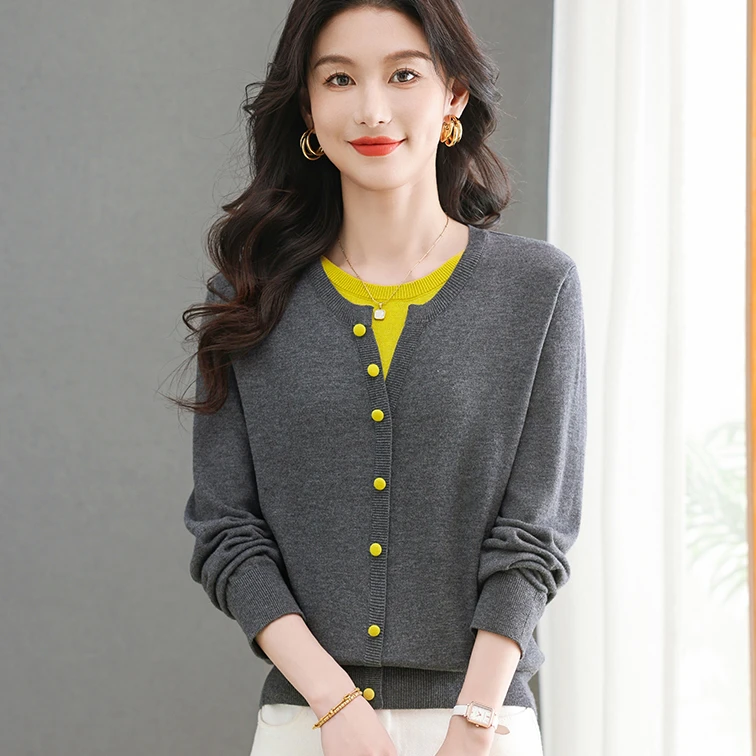 春季短款女毛针织衫显瘦花扣套头秋装洋气毛衣上衣秋季羊毛假两件