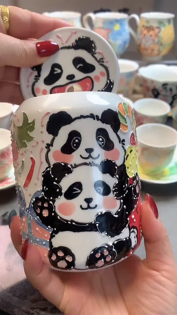 一味*手绘*圣诞熊猫杯