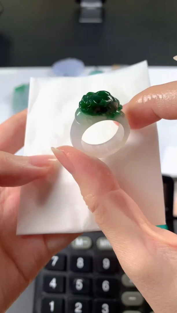 未镶嵌定制翡翠珀**画毛货抛光