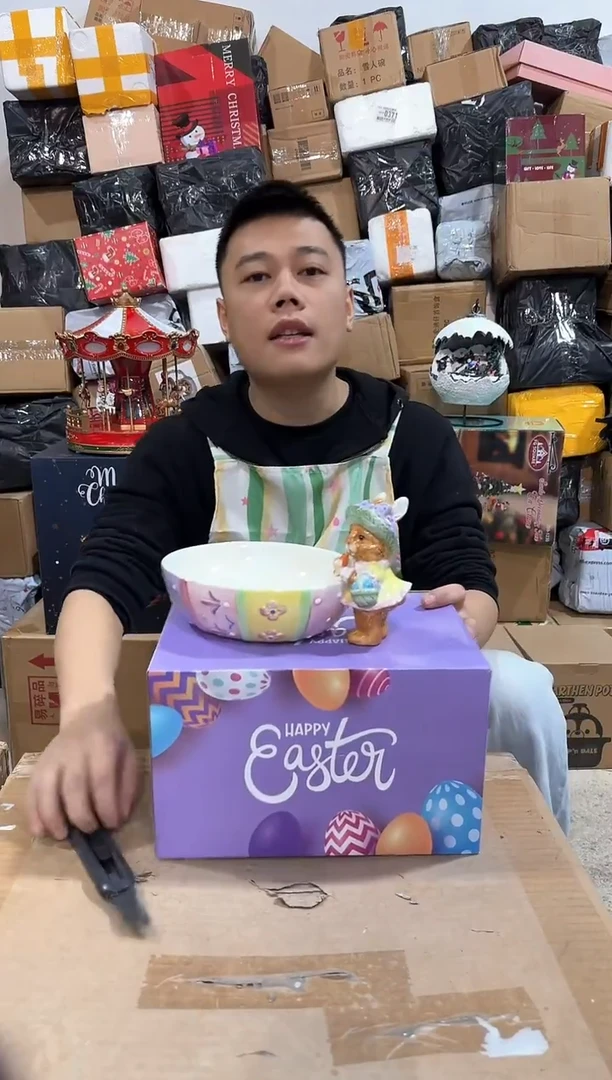 瓷片紫色原盒兔子碗