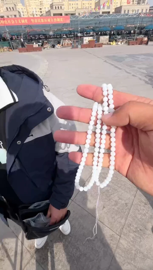 未镶嵌和田玉挂件和田玉