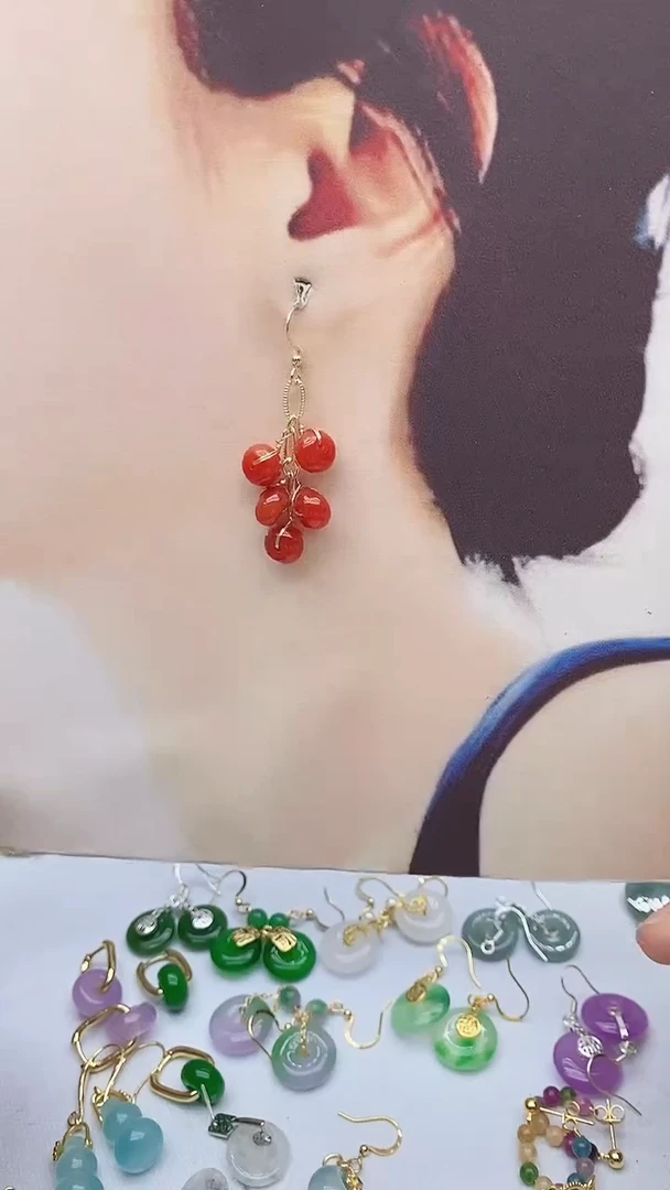 14K金镶嵌南红玛瑙耳饰596