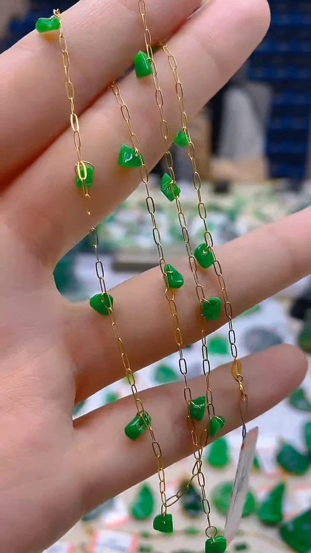 颈饰18K金镶嵌翡翠新号开播 全场乱卖