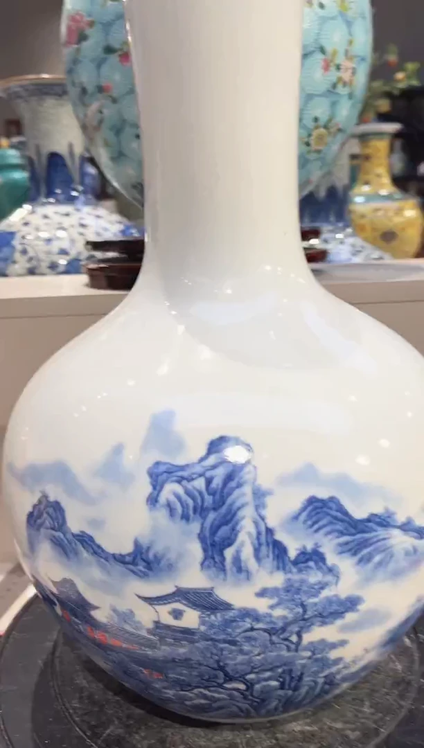 摆件景德镇陶瓷花瓶高度32公分