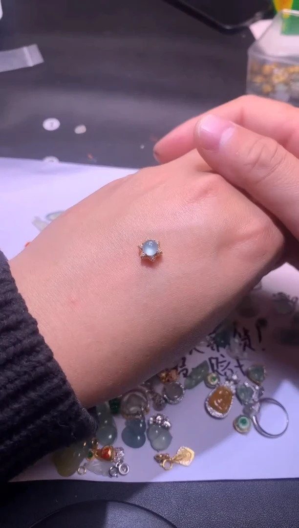 【闪购商品】翡翠吊坠(不含链)银S925镶嵌1