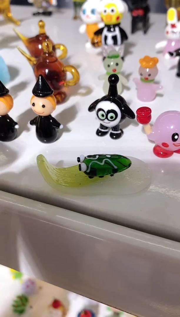 手工艺品琉璃楚*叶子毛毛虫