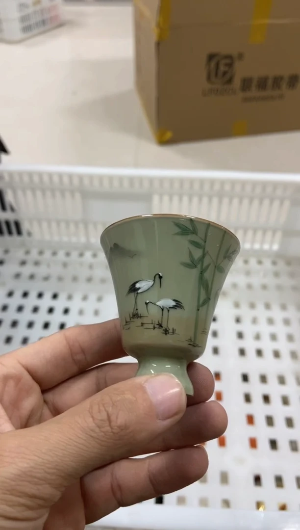 杯子瓷无运费险有瑕疵的摄影的产品有使用过的痕迹有点脏介意勿拍