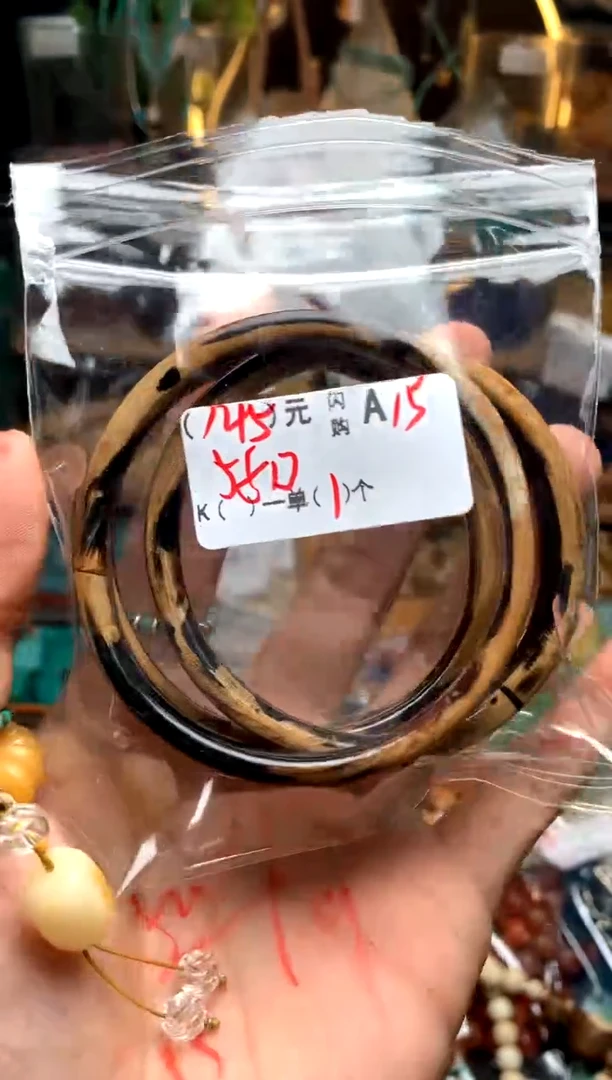 玻璃颈饰A15AAAAAAAAAAAAAAA
