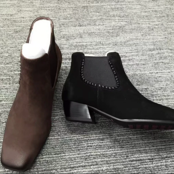 粗跟女休闲风短靴休闲女士高跟半筒靴女靴时尚5X168