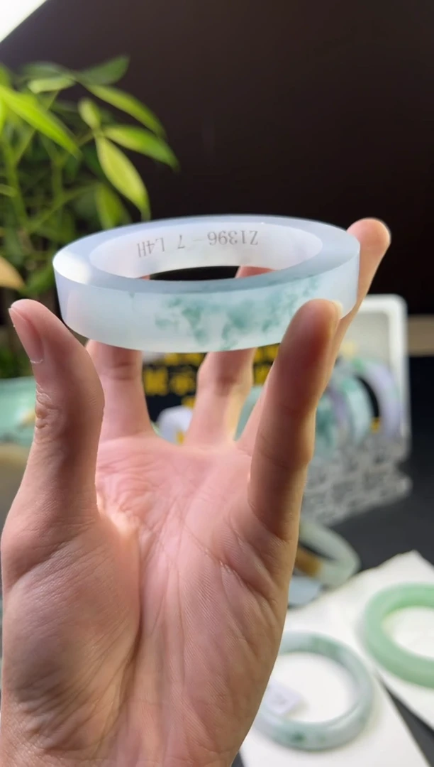 定制翡翠手镯未镶嵌初**央SZ01DZS不退换