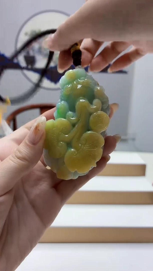 未镶嵌定制翡翠4812jw-毛货挂件96