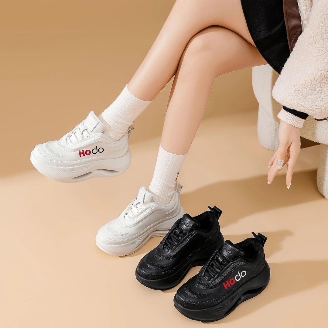 Hodo/红豆欧版秋冬皮面加绒保暖太空老爹鞋增高休闲运动女鞋