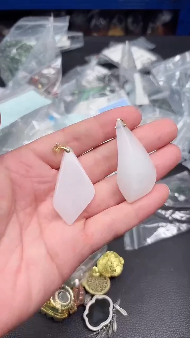 和田玉未镶嵌颈饰124