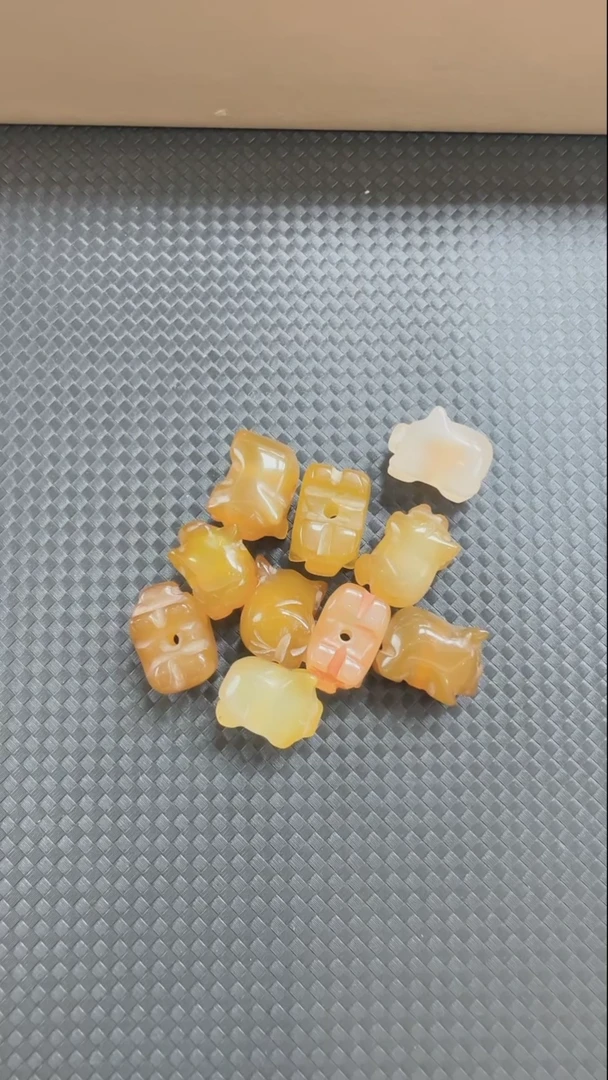 玛瑙/玉髓吊坠(不含链)未镶嵌234吊坠（猪）