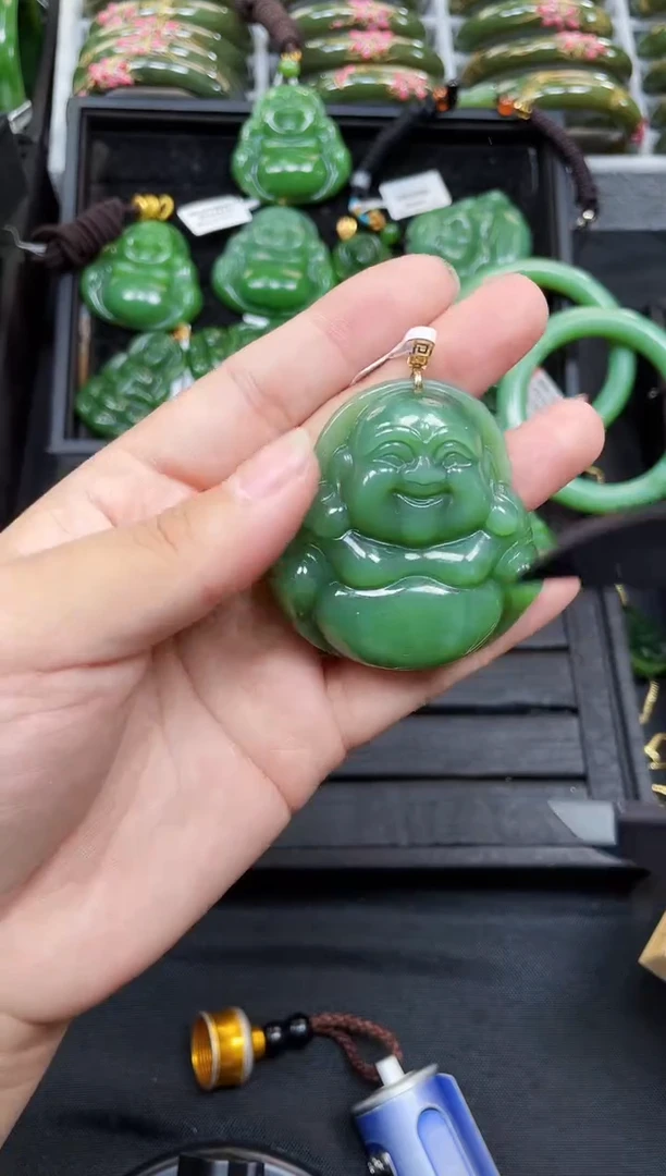 【闪购商品】和田玉吊坠18K金镶嵌50MM 多样性发一微带红皮