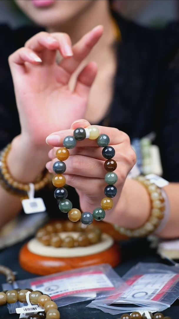 颈饰未镶嵌和田玉?***蓝拍一发一 所见即所得