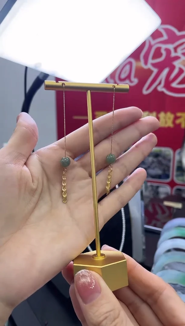 【闪购商品】翡翠耳饰银S925镶嵌耳饰