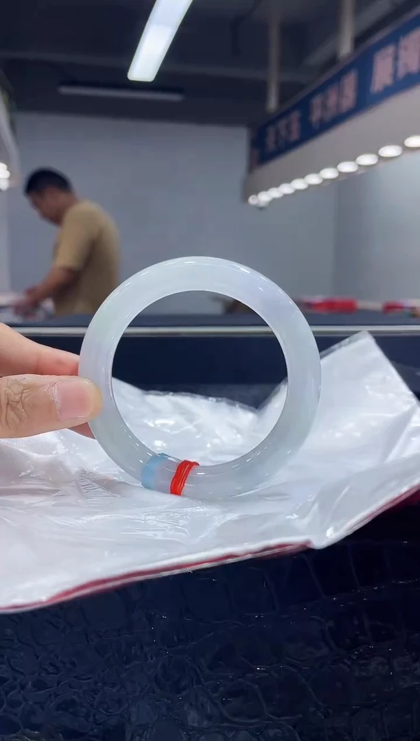 未镶嵌手镯翡翠9