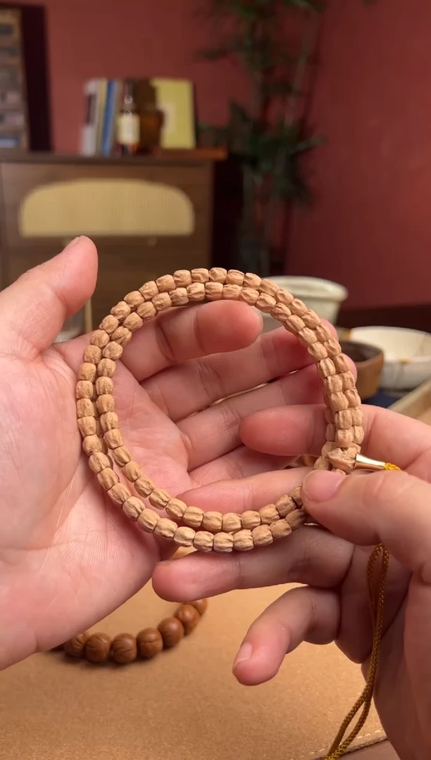 【闪购商品】柏香籽/百香籽吊坠021529