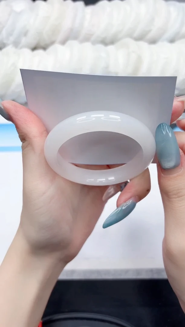 石英质玉手镯未镶嵌165-54