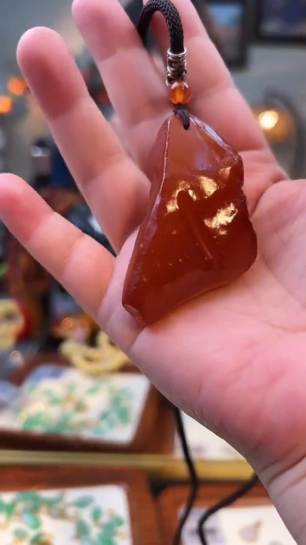 琥珀颈饰未镶嵌吊坠