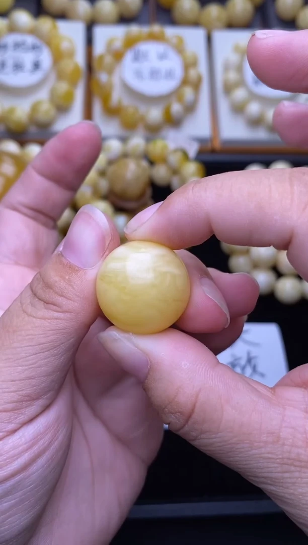 裸石琥珀未镶嵌大小姐珠宝严选62