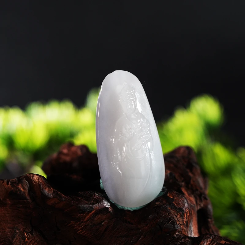 lot42 和田玉观音挂坠/QG51229-186397 保利山东