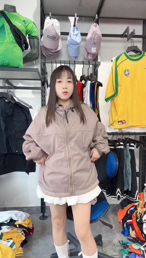1379 编码 耐克卫衣服饰过款为准 尺码