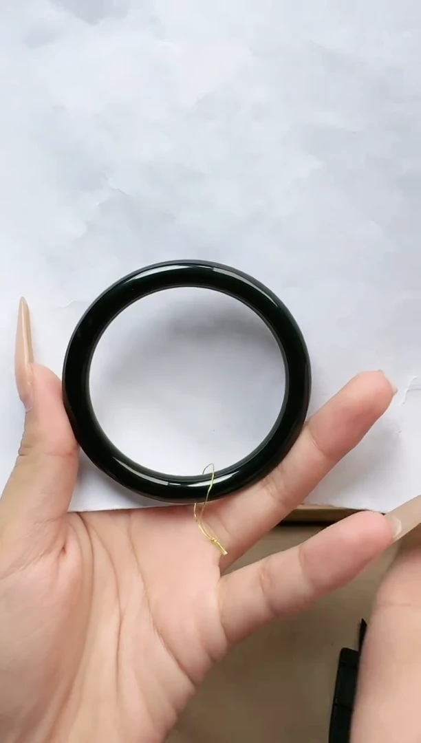 【闪购商品】和田玉手镯未镶嵌55/56圈口 YY