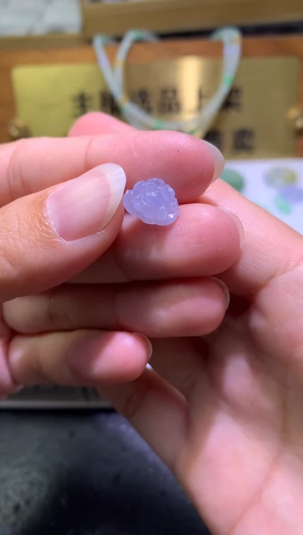 未镶嵌定制翡翠毛货