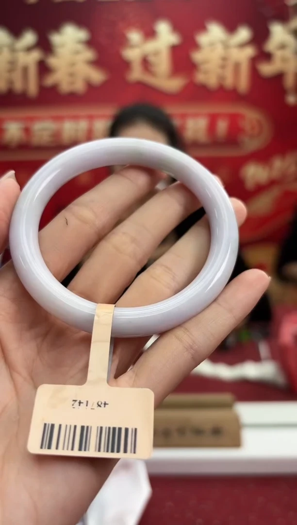 【闪购商品】翡翠手镯（圆镯）未镶嵌4手镯