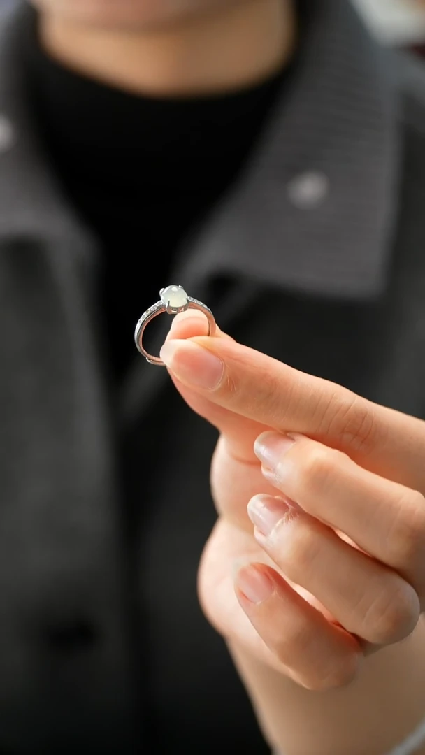 银S925镶嵌戒指翡翠戒指