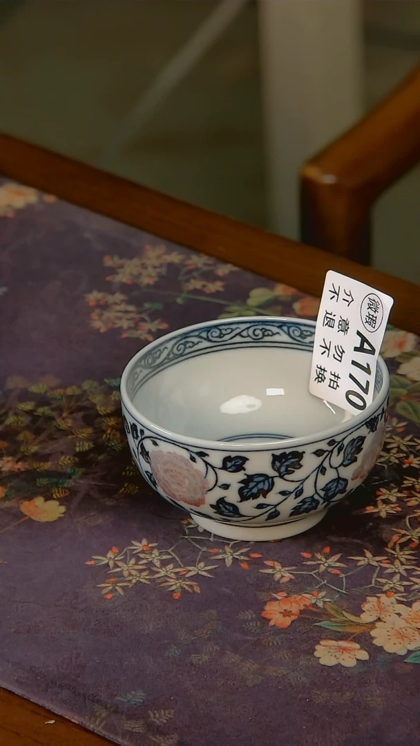 杯手工手绘杯杯很美丽