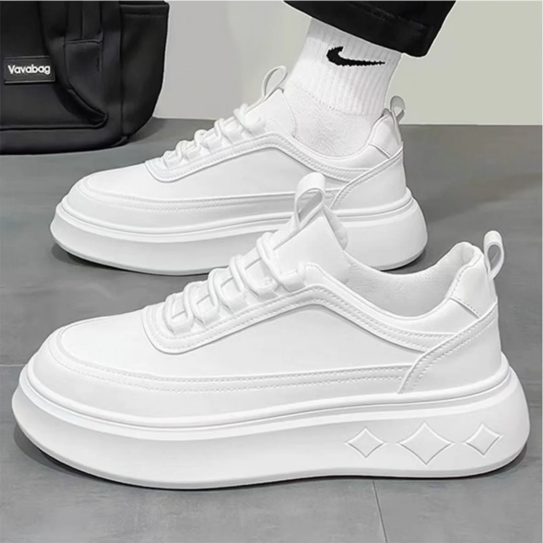 青春新款四季通用时尚潮流鞋