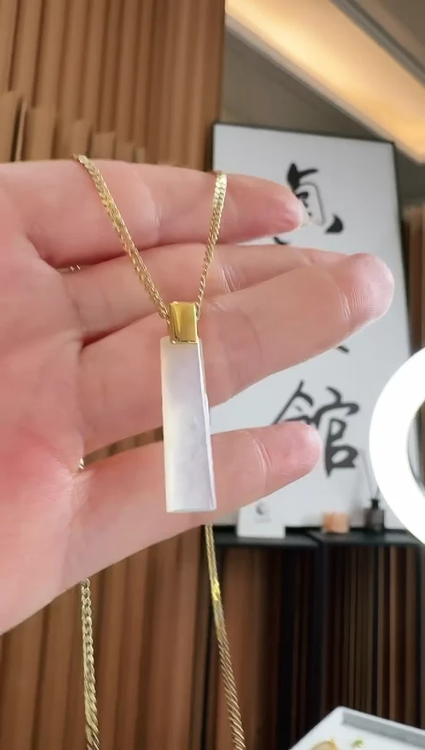 吊坠(不含链)18K金镶嵌翡翠吊坠