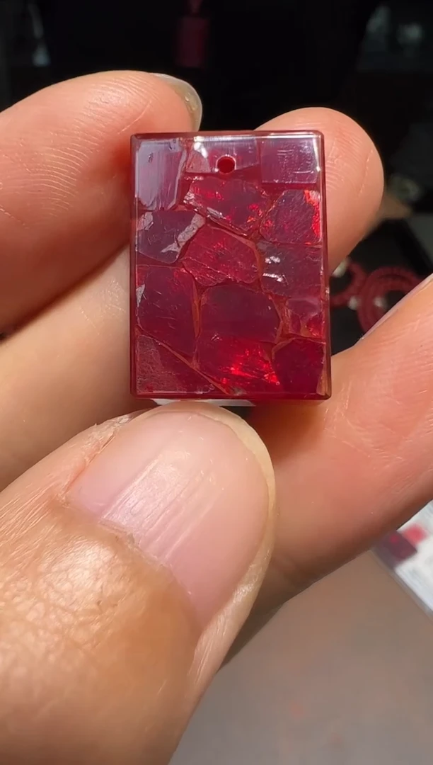 天然辰砂晶体无事牌