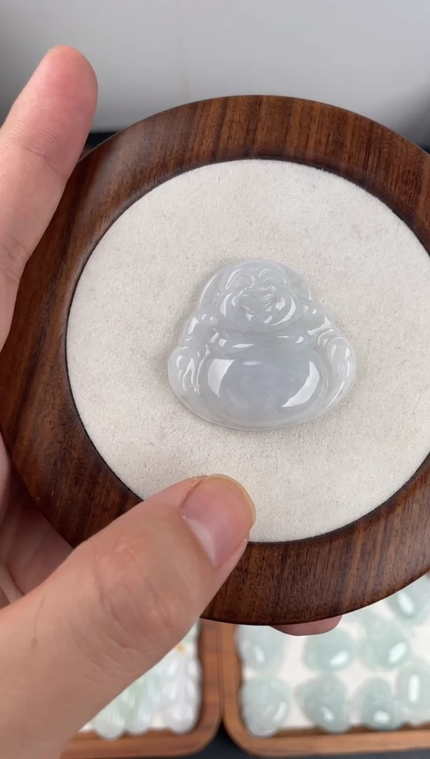 颈饰未镶嵌翡翠佛公