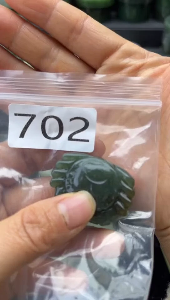 未镶嵌和田玉珠宝半成品螃蟹