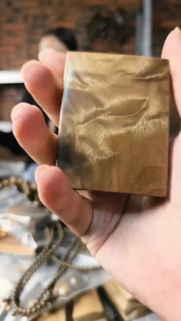 【闪购商品】金丝楠无事牌手把件