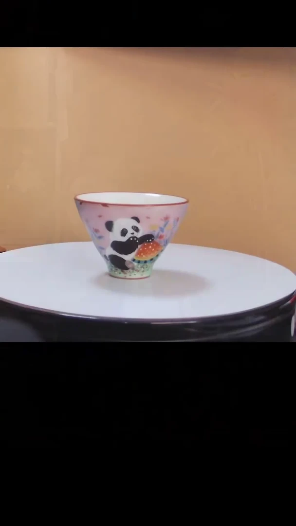 【闪购商品】主人杯铁骨王文油冻彩熊猫斗笠主人杯礼盒装