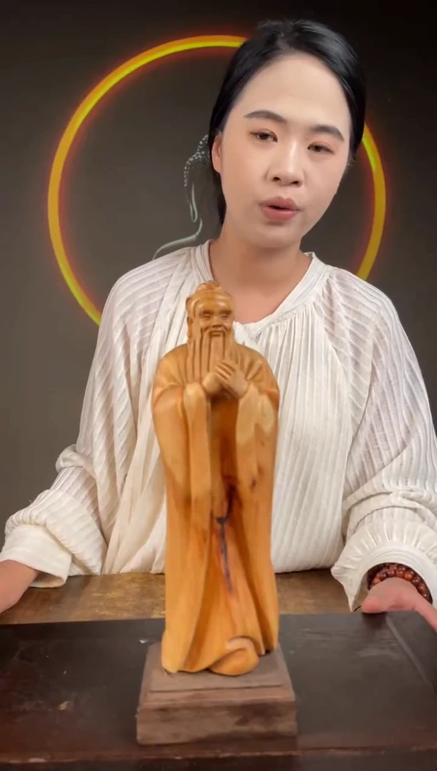 柏木（崖柏）手工摆件,先抢先得! 编号:295