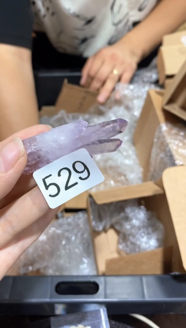 水晶珠宝半成品未镶嵌zz