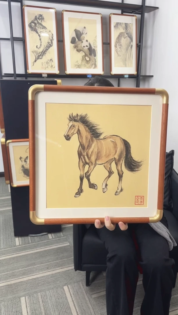 国画生肖马 33*33卡纸实木带框 顺丰包邮