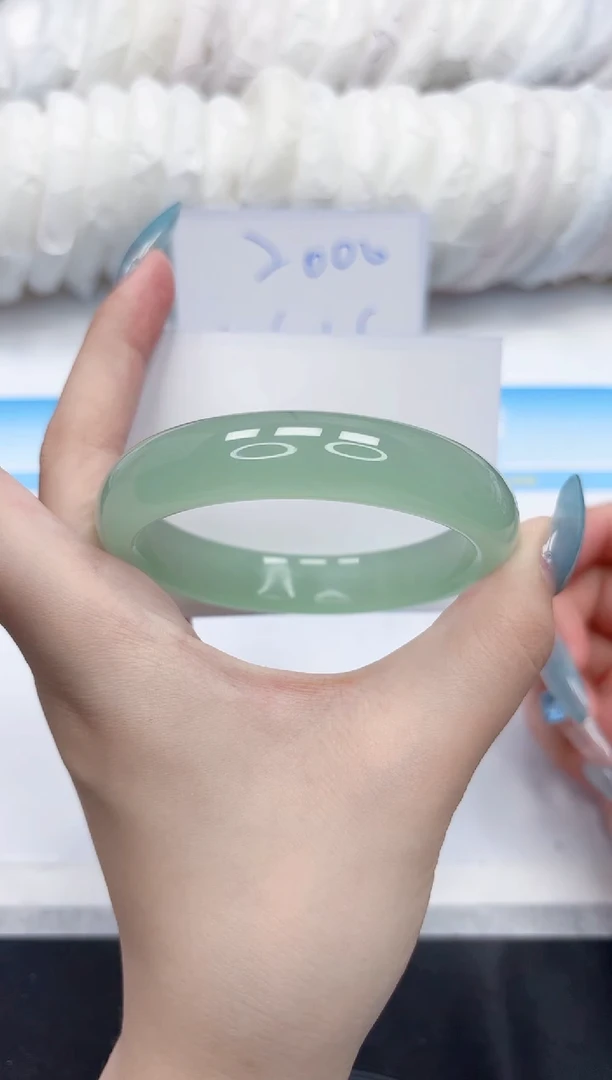 石英质玉手镯未镶嵌22-60