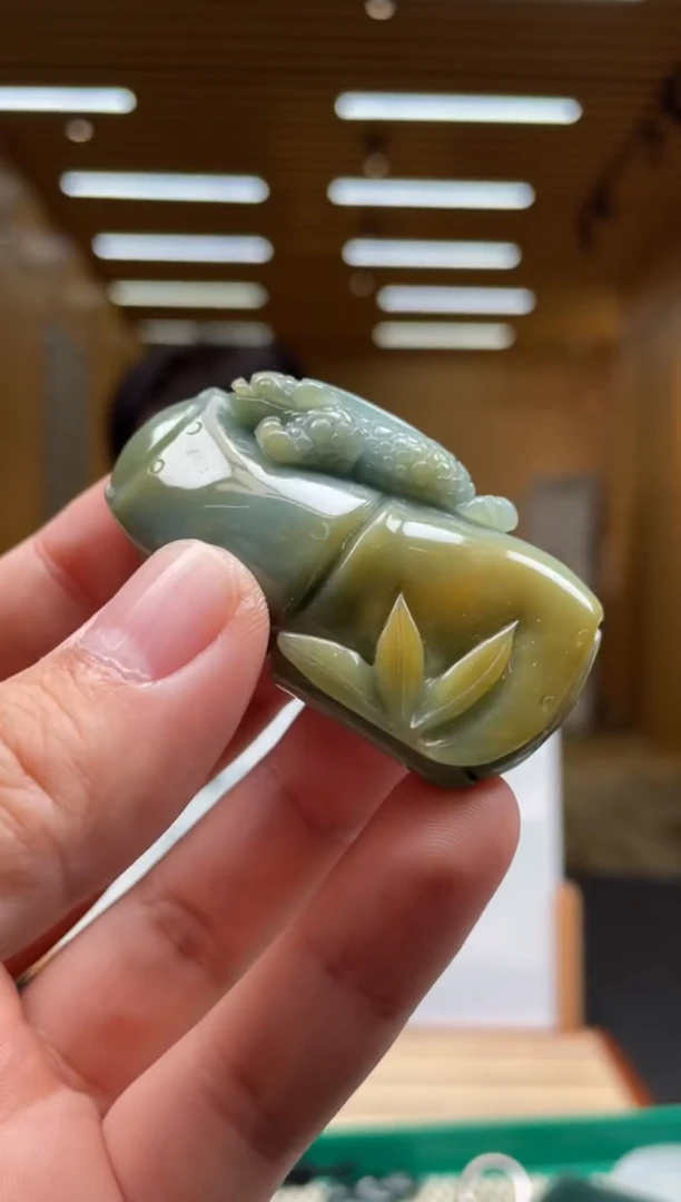 【闪购商品】定制翡翠未镶嵌*******85