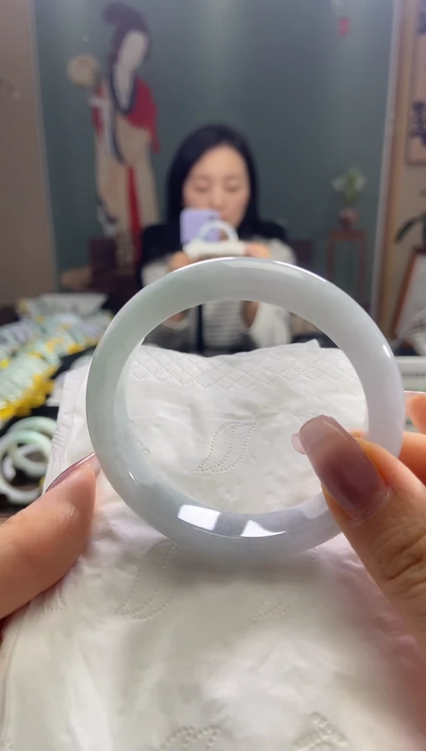 未镶嵌手镯翡翠55圈口t