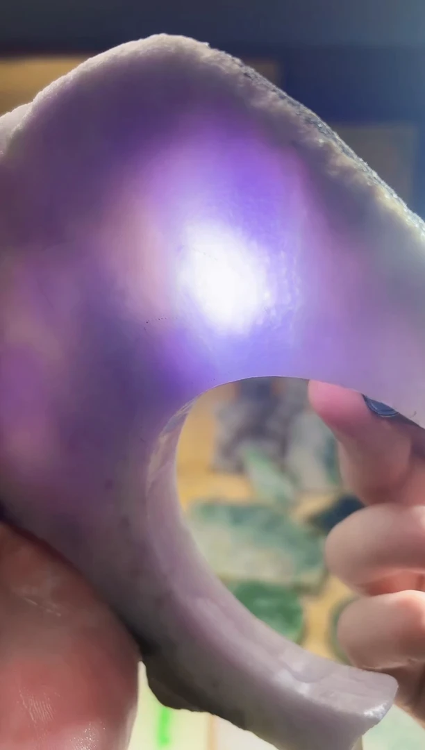 翡翠挂件未镶嵌A货张麦8063