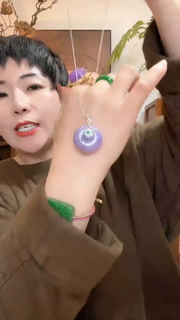 吊坠(赠链)未镶嵌翡翠883