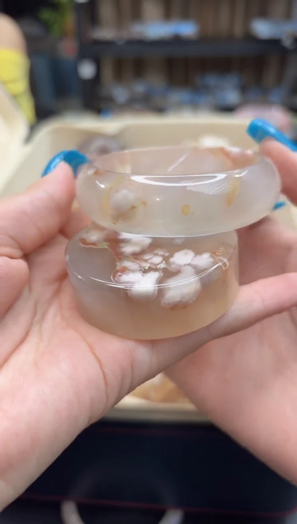 未镶嵌手镯石英质玉773(54圈赠送镯心)