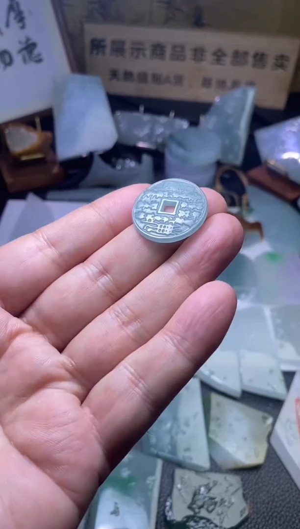 未镶嵌定制翡翠钕*紫天然缅甸翡翠A货